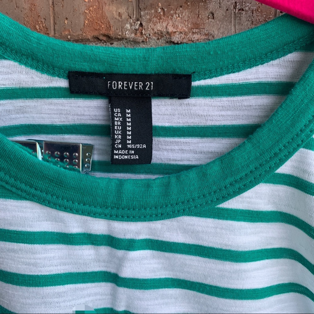 F21 Tanktop - Picture 2 of 3
